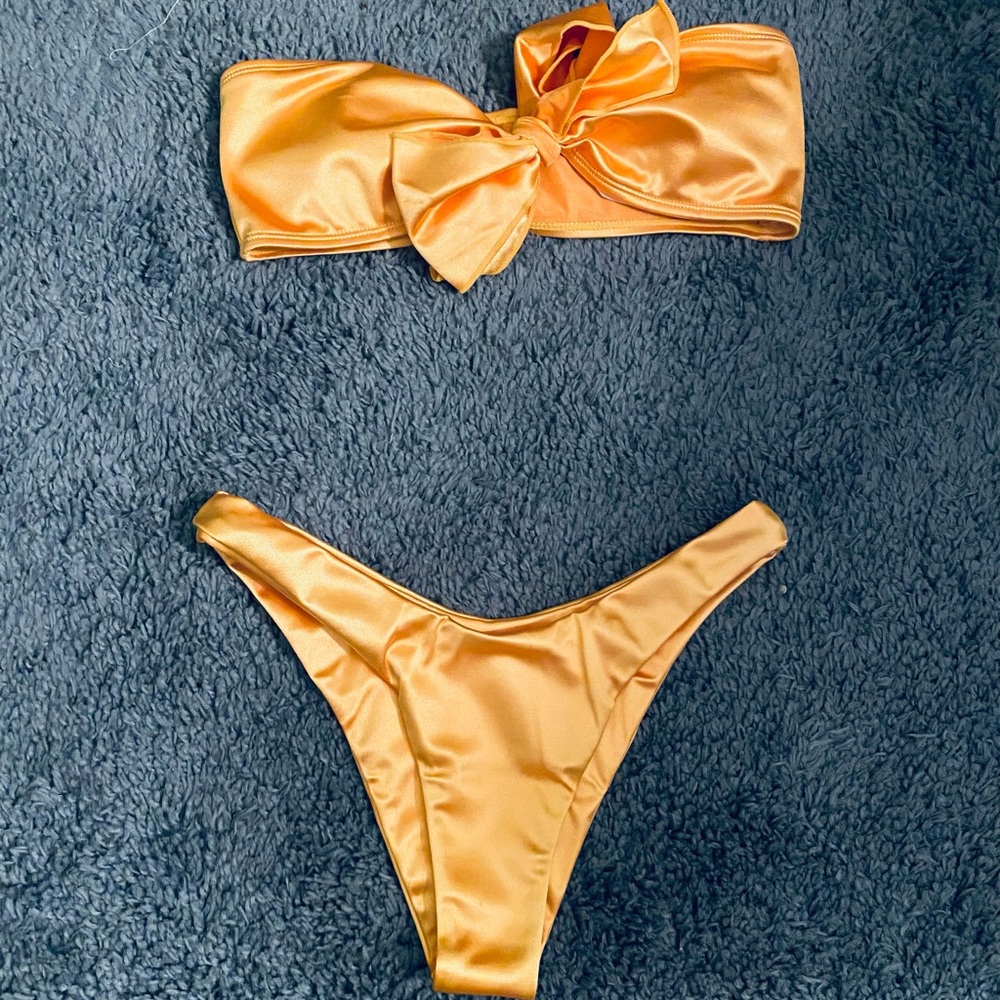 Cute bow bikini yellow size M